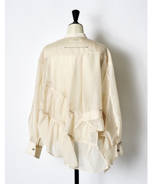 RUMCHE(ラムシェ)の「Sheer Gathered Blouse / シアーギャザーブラウス(シャツ/ブラウス・レディース・ブラック/アイボリー・FREE)」の18枚目の写真
