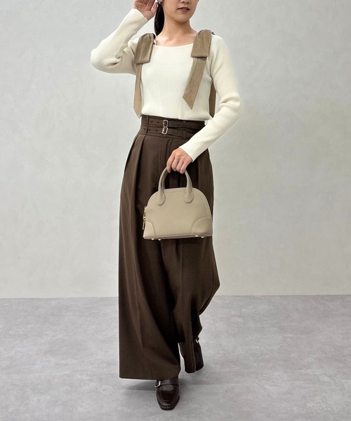 31 Sons de mode(トランテアン ソン ドゥ モード)の「2025秋冬新作 ベロア肩リボンニット(ニット/セーター・レディース・チャコールグレー/ブラウン/ベージュ・フリ-)」の9枚目の写真