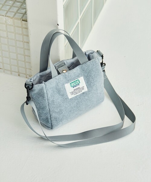 FREAK'S STORE（フリークスストア）の「限定展開 DISCUS ATHLETIC × FREAK'S STORE/ディスカス アスレチック 別注 フリース 2way ショルダーバッグ（ショルダーバッグ・レディース・ネイビー/ブラック/グレー・ONE SIZE）」の3枚目の写真