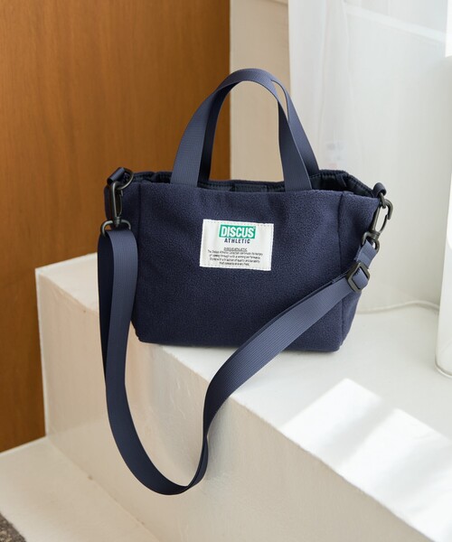 FREAK'S STORE（フリークスストア）の「限定展開 DISCUS ATHLETIC × FREAK'S STORE/ディスカス アスレチック 別注 フリース 2way ショルダーバッグ（ショルダーバッグ・レディース・ネイビー/ブラック/グレー・ONE SIZE）」の5枚目の写真