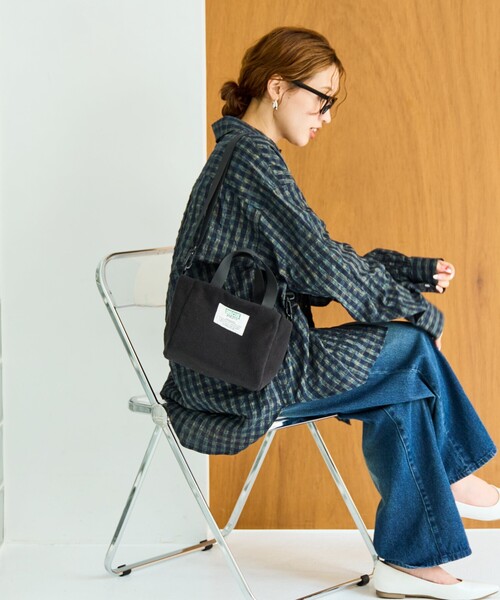 FREAK'S STORE（フリークスストア）の「限定展開 DISCUS ATHLETIC × FREAK'S STORE/ディスカス アスレチック 別注 フリース 2way ショルダーバッグ（ショルダーバッグ・レディース・ネイビー/ブラック/グレー・ONE SIZE）」の15枚目の写真