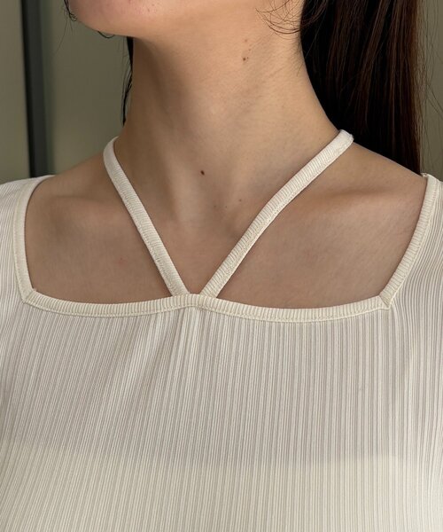 Thevon（ゼボン）の「チャーム付きホルターネックリブプルオーバー（Tシャツ/カットソー・レディース・ベージュ/アイボリー/ブラック・FREE）」の14枚目の写真