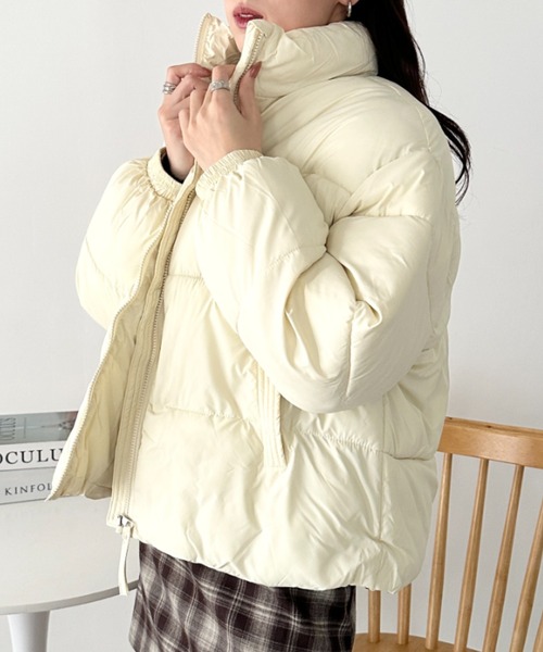 CLEA（クレア）の「スタンドカラー中綿ジャケット（ダウンジャケット/コート・レディース・アイボリー/ブラック/イエロー/ピンク・FREE）」の17枚目の写真