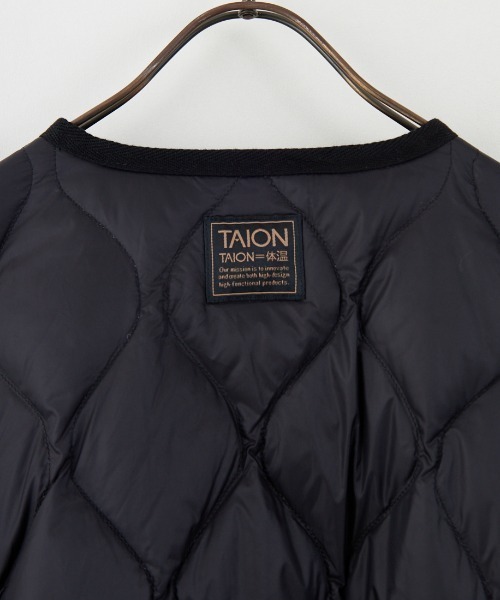 TAION（タイオン）の「[TAION/タイオン] 別注 リバーシブル ライトダウンジャケット（ダウンジャケット/コート・レディース・ブラック/カーキ/チャコール・S/M/L/XL）」の20枚目の写真