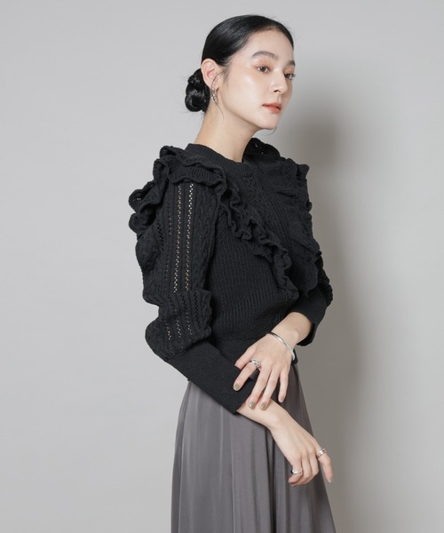 NANO universe(ナノユニバース)の「フリルケーブルニットプルオーバー(ニット/セーター・レディース・オフホワイト/ブラック・FREE)」の22枚目の写真
