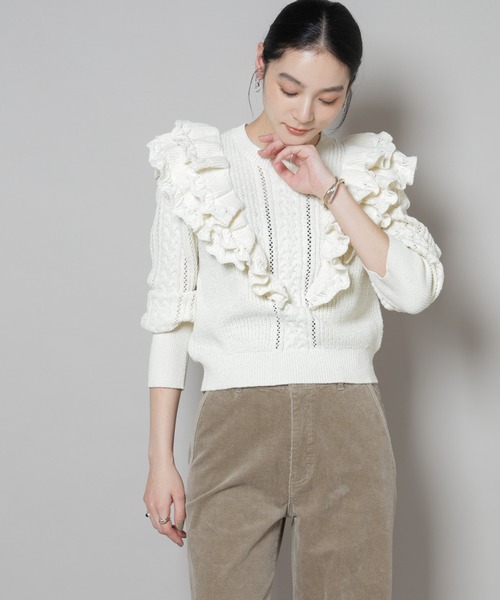 NANO universe(ナノユニバース)の「フリルケーブルニットプルオーバー(ニット/セーター・レディース・オフホワイト/ブラック・FREE)」の13枚目の写真