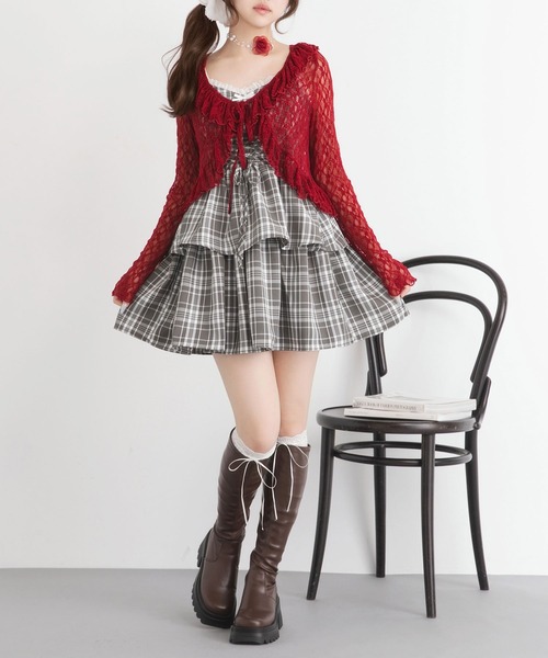DearMyLoveRose（ディアマイラブローズ）の「レースアップティアードキャミワンピース【大きいサイズ有り】（ワンピース・レディース・グレー/ブラック・MEDIUM/LARGE/LL/3L）」の17枚目の写真