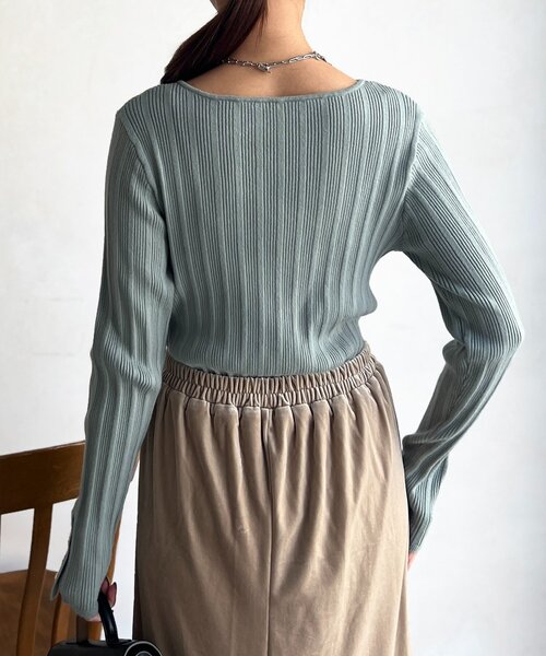 Chez toi(シェトワ)の「アシメスクエアニット(ニット/セーター・レディース・キャメル/グリーン/ブラック/アイボリー・FREE)」の20枚目の写真