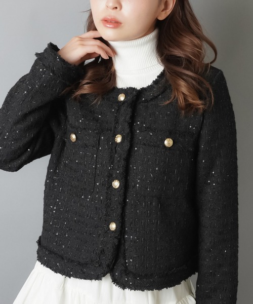 SPINNS(スピンズ)の「ノーカラーツイードジャケット(ノーカラージャケット・レディース・ホワイト/ブラック・ONESIZE)」の4枚目の写真