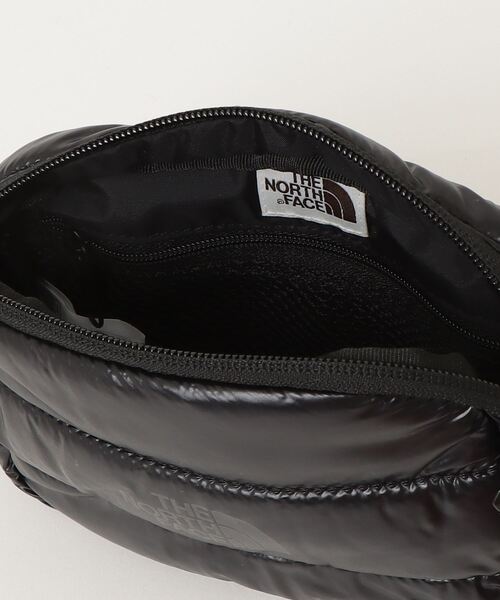 THE NORTH FACE(ザノースフェイス)の「【THE NORTH FACE/ザノースフェイス】 CHUBBY CROSS BAG MINI / チャビー クロス バッグ ミニ ポーチ(ボディバッグ/ウエストポーチ・レディース・ダークブラック/アイボリー/ブラック/ダークブラウン・FREE)」の7枚目の写真