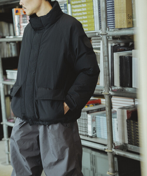 NANGA(ナンガ)の「NANGA × Firsthand/ナンガ FHSP GEN2 DOWN JACKET / 別注 ダウンジャケット / ショートダウン(ダウンジャケット/コート・メンズ・チャコールグレー/ブラック/オリーブ・S/M/L)」の13枚目の写真
