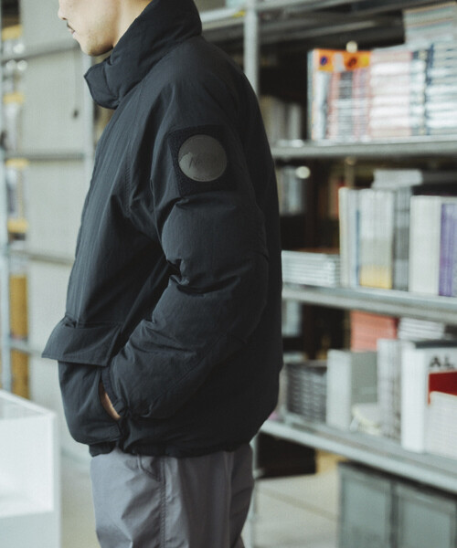 NANGA(ナンガ)の「NANGA × Firsthand/ナンガ FHSP GEN2 DOWN JACKET / 別注 ダウンジャケット / ショートダウン(ダウンジャケット/コート・メンズ・チャコールグレー/ブラック/オリーブ・S/M/L)」の14枚目の写真