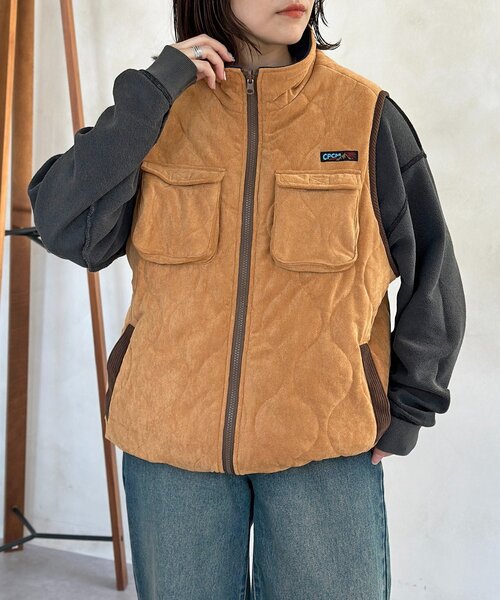 CPCM（シーピーシーエム）の「リバーシブルキルトベスト（その他アウター・レディース・ベージュ/カーキ/ブラック・MEDIUM/LARGE）」の3枚目の写真