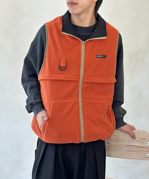 CPCM（シーピーシーエム）の「リバーシブルキルトベスト（その他アウター・レディース・ベージュ/カーキ/ブラック・MEDIUM/LARGE）」の2枚目の写真