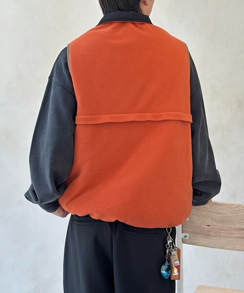 CPCM（シーピーシーエム）の「リバーシブルキルトベスト（その他アウター・レディース・ベージュ/カーキ/ブラック・MEDIUM/LARGE）」の5枚目の写真