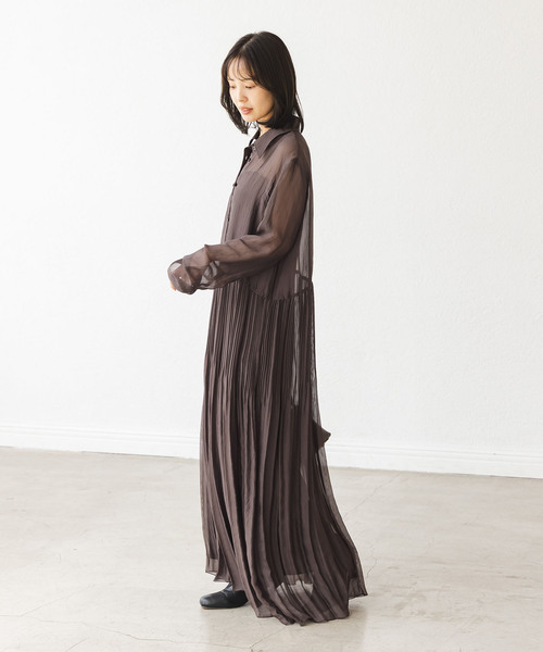 Noble(ノーブル)の「ヴィンテージオーガンプリーツワンピース(ワンピース・レディース・カーキ/ブラウン・FREE)」の7枚目の写真
