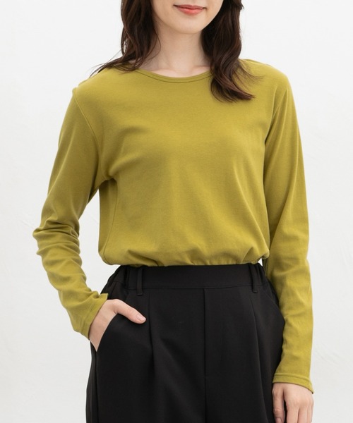 Honeys(ハニーズ)の「【ハニぽか・吸湿発熱】あったか綿クルーネックT(Tシャツ/カットソー・レディース・ブラック/グレイッシュベージュ/イエロー系その他/ブルー/オフホワイト・S/M/LL/L)」の15枚目の写真