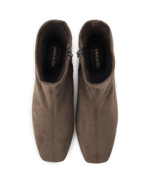 SHOO・LA・RUE（シューラルー）の「ストレッチローヒール（ブーツ・レディース・ブラウン系その他/ブラック/ダークブラウン・50/45/35/25）」の8枚目の写真