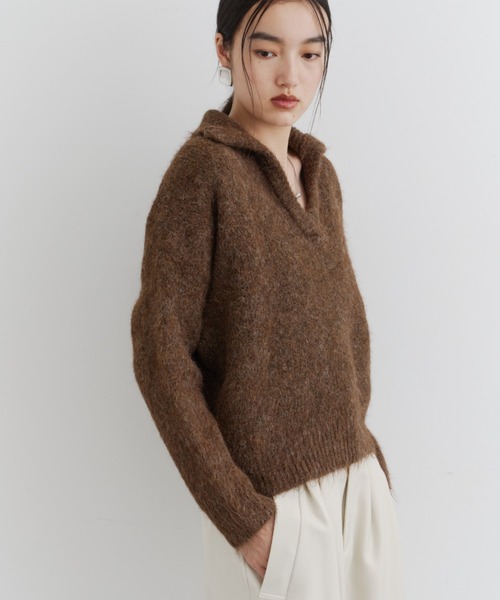 DFFUR.(ディフル)の「モヘアライク襟付きキーネックニットトップス(ニット/セーター・レディース・ブラウン/アイボリー・FREE)」の8枚目の写真