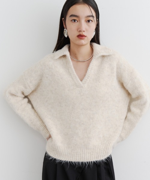DFFUR.(ディフル)の「モヘアライク襟付きキーネックニットトップス(ニット/セーター・レディース・ブラウン/アイボリー・FREE)」の15枚目の写真