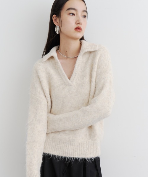 DFFUR.(ディフル)の「モヘアライク襟付きキーネックニットトップス(ニット/セーター・レディース・ブラウン/アイボリー・FREE)」の17枚目の写真