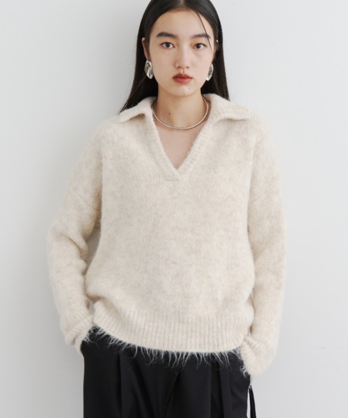 DFFUR.(ディフル)の「モヘアライク襟付きキーネックニットトップス(ニット/セーター・レディース・ブラウン/アイボリー・FREE)」の19枚目の写真