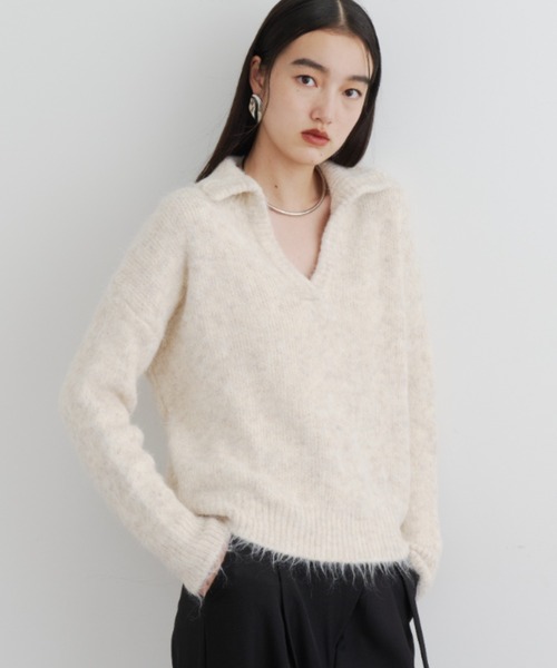 DFFUR.(ディフル)の「モヘアライク襟付きキーネックニットトップス(ニット/セーター・レディース・ブラウン/アイボリー・FREE)」の22枚目の写真