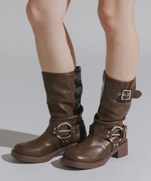 Chick（チック）の「Engineer boots with side straps / サイドベルト付き ハーネス エンジニアブーツ（ブーツ・レディース・ブラック/ブラウン・24/25/24.5）」の12枚目の写真