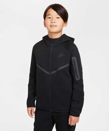 テックフリース」に該当するNIKE（ナイキ）のファッション通販