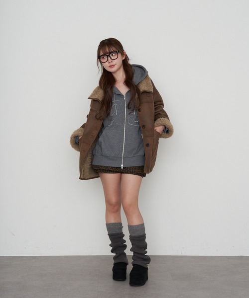 RAY CASSIN（レイカズン）の「リバーシブルムートンコート（ムートン