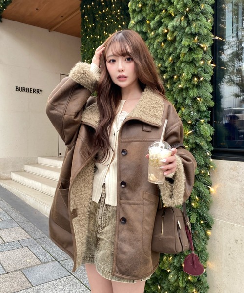 RAY CASSIN（レイカズン）の「リバーシブルムートンコート（ムートン