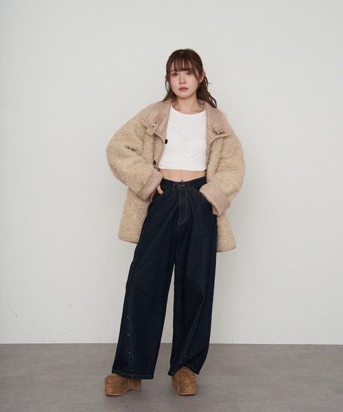 RAY CASSIN(レイカズン)の「【WEB限定】リバーシブルムートンコート(ムートンコート・レディース・ブラック系その他2/ブラウン系その他2/ベージュ系その他2・FREE)」の21枚目の写真