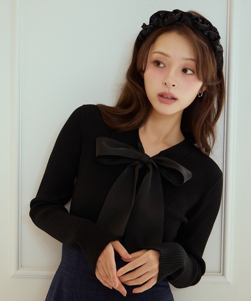 AND COUTURE(アンドクチュール)の「リボンボウタイ付きリブプルオーバー(ニット/セーター・レディース・アイボリー/ブラック/ピンク・FREE)」の8枚目の写真