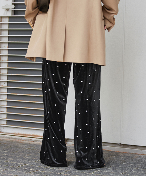 B.C STOCK(ベーセーストック)の「【WEB限定】手洗い可 / ベロアドット刺繍パンツ(その他パンツ・レディース・ブラック・FREE)」の14枚目の写真