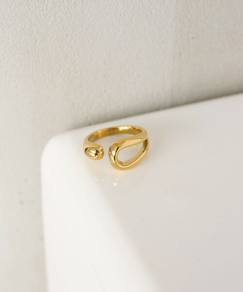 green label relaxing(グリーンレーベルリラクシング)の「【WEB限定】ドロップシルエット リング(リング・レディース・ゴールド/シルバー・FREE)」の12枚目の写真
