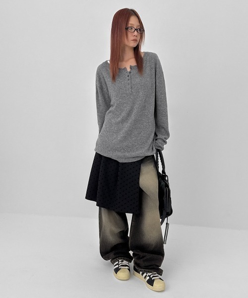 BLACKUP（ブラックアップ）の「[MADE]ポプリヘンリーネックオーバーフィットニット（ニット/セーター・レディース・ブラック/グレー・FREE）」の11枚目の写真