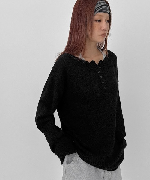 BLACKUP（ブラックアップ）の「[MADE]ポプリヘンリーネックオーバーフィットニット（ニット/セーター・レディース・ブラック/グレー・FREE）」の4枚目の写真