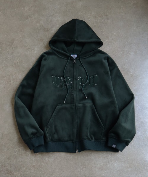 VISION STREET WEAR（ヴィジョンストリートウェア）の「【VISION STREET WEAR/ヴィジョンストリートウェア】別注 ベロアコーデュロイ スタッズロゴ  ショート丈 ジップアップ フーディー ブルゾン（パーカー・メンズ・ブラック/ブラウン系その他/ダークグリーン・L/LL/M）」の3枚目の写真