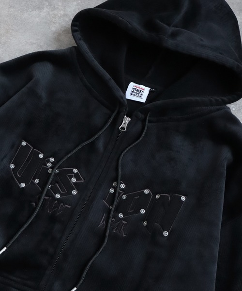 VISION STREET WEAR(ヴィジョンストリートウェア)の「【VISION STREET WEAR/ヴィジョンストリートウェア】別注 ベロアコーデュロイ スタッズロゴ ショート丈 ジップアップ フーディー ブルゾン(パーカー・メンズ・ブラック/ブラウン系その他/ダークグリーン・L/LL/M)」の6枚目の写真