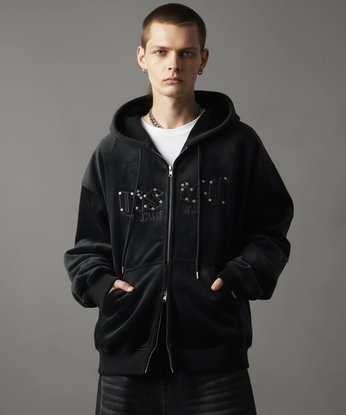 VISION STREET WEAR(ヴィジョンストリートウェア)の「【VISION STREET WEAR/ヴィジョンストリートウェア】別注 ベロアコーデュロイ スタッズロゴ ショート丈 ジップアップ フーディー ブルゾン(パーカー・メンズ・ブラック/ブラウン系その他/ダークグリーン・L/LL/M)」の18枚目の写真