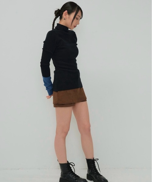 Enewd nina（エニュードニーナ）の「バイカラー ハイネック ニット（ニット/セーター・レディース・ブラック・FREE）」の5枚目の写真