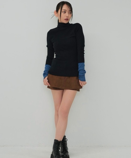 Enewd nina（エニュードニーナ）の「バイカラー ハイネック ニット（ニット/セーター・レディース・ブラック・FREE）」の6枚目の写真