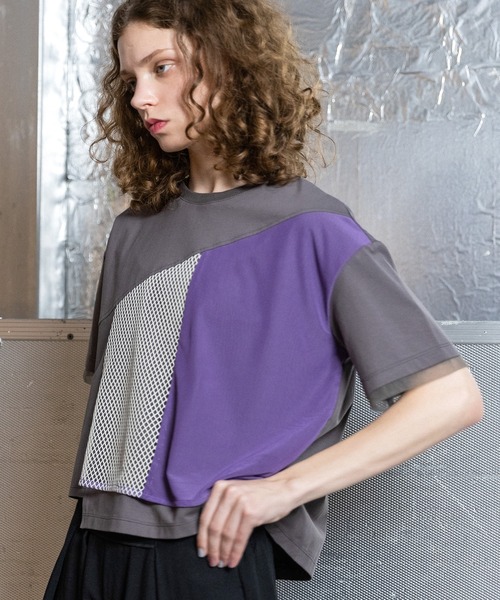 AULA AILA（アウラアイラ）の「メッシュコンビネーションTシャツ（Tシャツ/カットソー・レディース・オフホワイト/チャコールアッシュ/ブラック・0）」の3枚目の写真