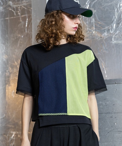 AULA AILA（アウラアイラ）の「メッシュコンビネーションTシャツ（Tシャツ/カットソー・レディース・オフホワイト/チャコールアッシュ/ブラック・0）」の4枚目の写真