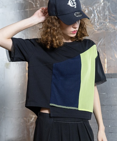 AULA AILA（アウラアイラ）の「メッシュコンビネーションTシャツ（Tシャツ/カットソー・レディース・オフホワイト/チャコールアッシュ/ブラック・0）」の5枚目の写真