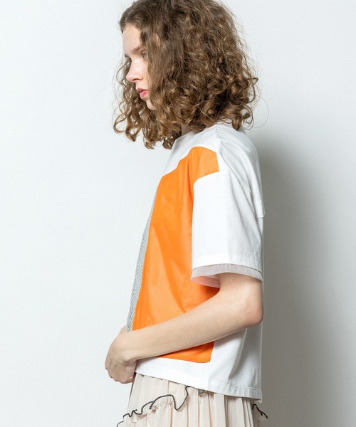 AULA AILA（アウラアイラ）の「メッシュコンビネーションTシャツ（Tシャツ/カットソー・レディース・オフホワイト/チャコールアッシュ/ブラック・0）」の19枚目の写真