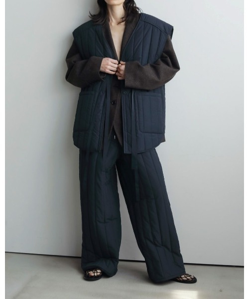 anuke（アンヌーク）の「anuke Backopen Stripe Vest 62520108（ベスト・レディース・ネイビー/オフホワイト・36/38）」の13枚目の写真