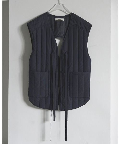 anuke（アンヌーク）の「anuke Backopen Stripe Vest 62520108（ベスト・レディース・ネイビー/オフホワイト・36/38）」の17枚目の写真
