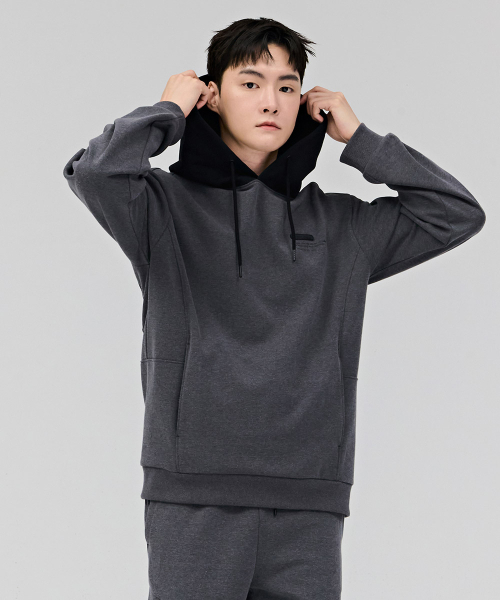 CHASECULT(チェイスカルト)の「男性配色フード裏起毛Tシャツ-チャコール(パーカー・メンズ・チャコールグレー・100/95/105)」の4枚目の写真