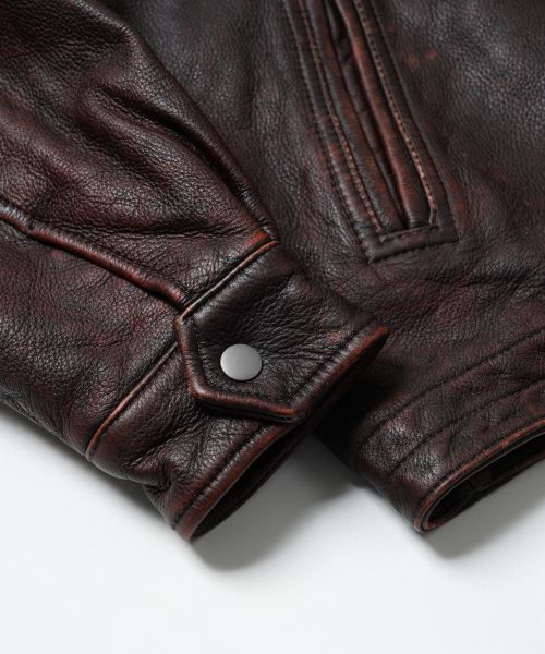 FRIZMWORKS(フリズムワークス)の「DESTROYED COWHIDE LEATHER JACKET _ WASHED BROWN(ライダースジャケット・メンズ・その他・LARGE/X-LARGE/SMALL/MEDIUM)」の8枚目の写真